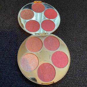 Tarte blush